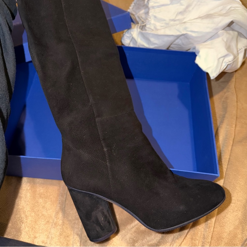 Stuart Weitzman Eloise 95 Black Suede Heeled Boots - Picture 2 of 12